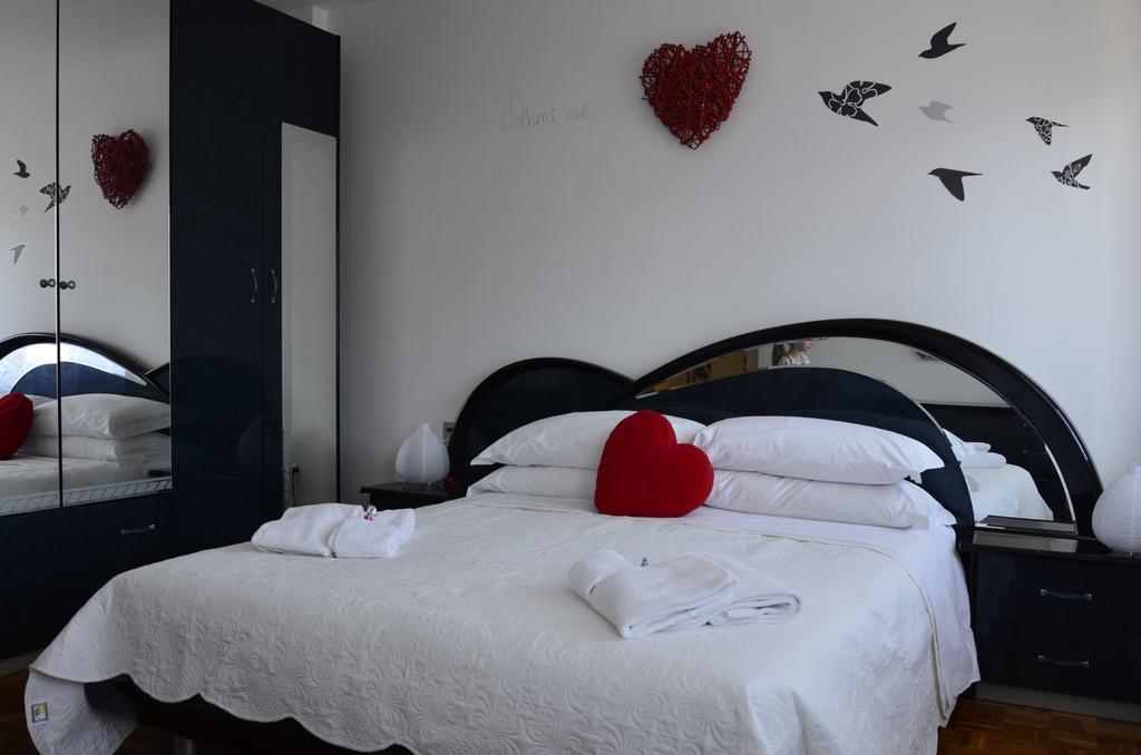 Residence Mezzosole Riva del Garda Bilik gambar