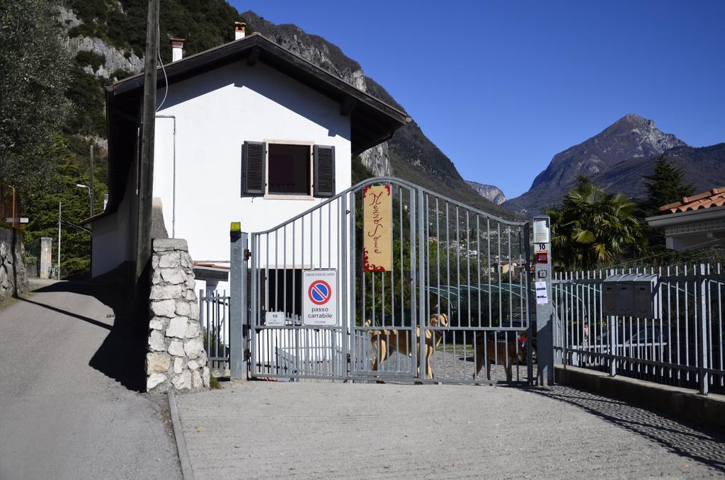 Residence Mezzosole Riva del Garda Bilik gambar