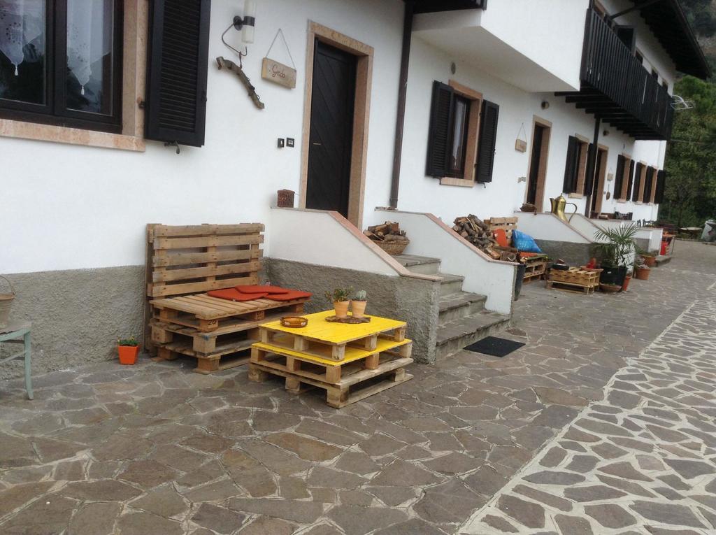 Residence Mezzosole Riva del Garda Bilik gambar